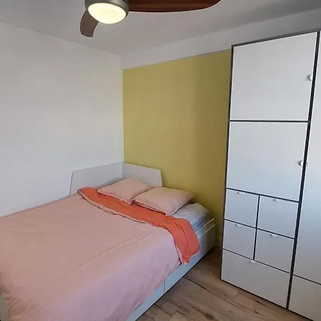 Le Sunny I T4 Apartment